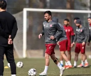 وقتی پرسپولیس تهران در یزد بباز نیست