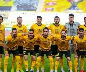 سپاهان دو جلسه روی چمن مصنوعی تمرین می‌کند