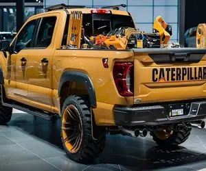 ماشین های لوکس؛ هیولایی و بزرگترین ترین کاپرای جهان با چرم تمساح ساخته شده