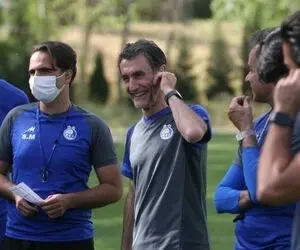 پیشکسوت پرسپولیس:  می گویند پین استقلال را قهرمان کرد، خنده دار است!