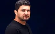 آواز شاد؛ حامد بهداد تو خلوتش آهنگ دیشب با دلم خلوتی داشتمو میخونه و رقص ریز میره