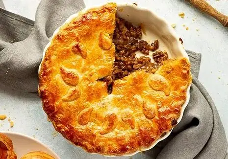 آموزش آشپزی؛ بهترین دستور پخت پای گوشت ترد و مجلسی