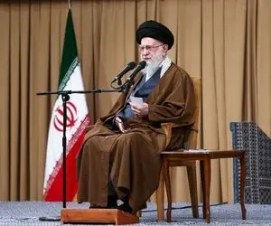 (ویدئو) سلام نظامی یک زن به رهبر انقلاب روی آنتن زنده صداوسیما