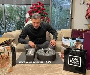 (عکس) جشن تولد لاکچری علی دایی با 42 روز تاخیر!