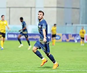 پرسپولیس خواهانِ بازیکنی شده که عاشق استقلال است