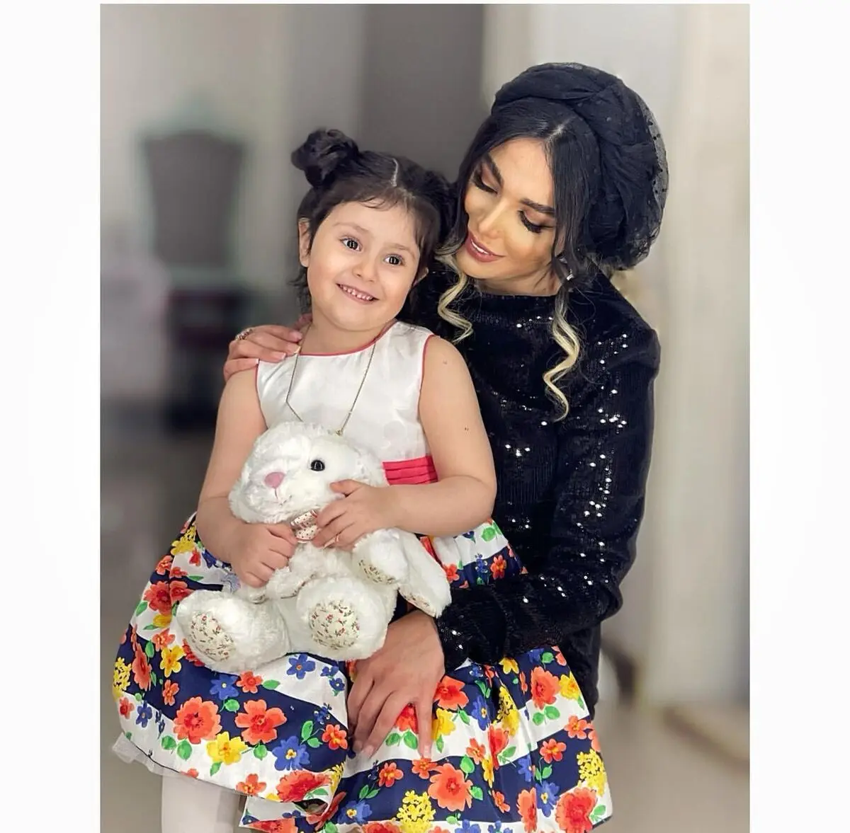 arezoo_ghafourian_1654429449_3