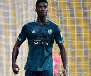 محرومیت و کسر امتیاز در انتظار حریف استقلال