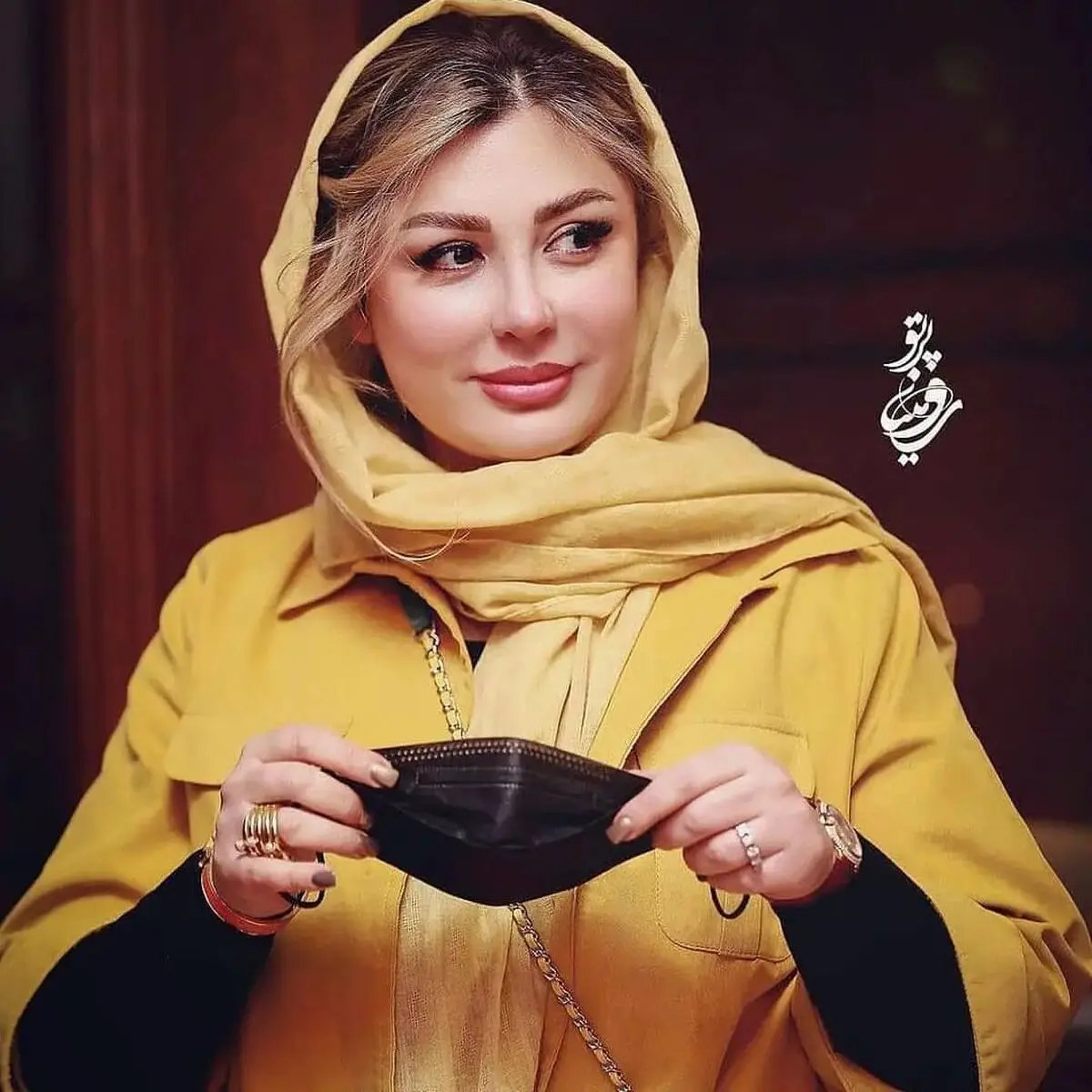 نیوشا ضیغمی
