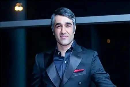 سکانس خندان؛ رقص پژمان جمشیدی و حجازی فر وسط کویر برهوت/ چه میکنن آقایون بازیگر