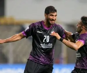 شهریار مغانلو بهترین بازیکن بازی گوا پرسپولیس