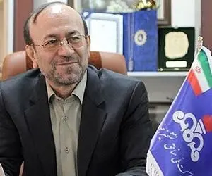 محمود فکری را باتوجه به پیشینه‌اش انتخاب کردیم