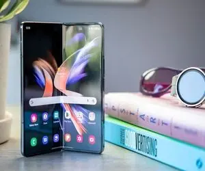 گوشی با صفحه نمایش بزرگ / والا به اینا میاد تلویزیون باشن تا گوشی اندازه کف دسته غولن