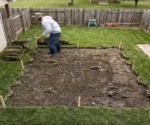 معماری خلاقانه؛ برای جنگ یه پناهگاه لوکس زیر حیاط خونه ساخت به عقل جن هم نمیرسه