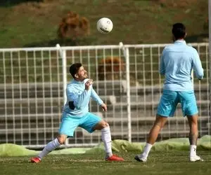 جایگاه متزلزل وریا غفوری در استقلال؛ کاپیتان دور از ترکیب