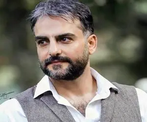 آواز احساسی؛ حامد کمیلی چرا این همه وقت ملتو از صداش محروم کرده تو کنسرت خوند شاهکار