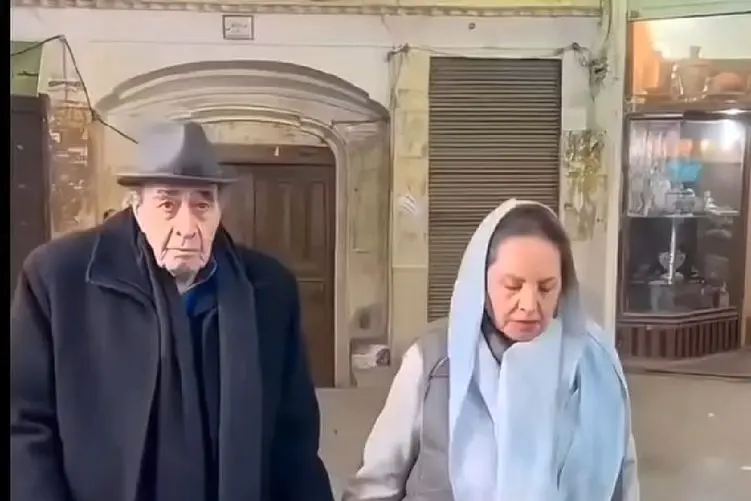 آواز؛ استاد ایرج خواجه امیری پهلوان آواز با اومدم از هند اومدم همه رو مبهوت کرد