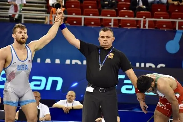 دیوید تیلور و حسن یزدانی