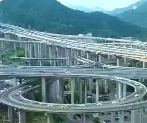 ساخت چین؛ پل ساختن انقد ادامه دار که باید چشاتو ریز کنی تهشو ببینی