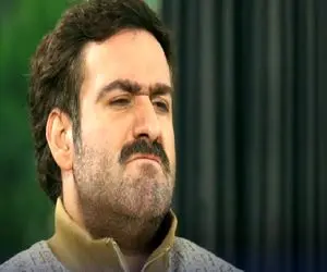 سکانس خندان/وقتی نیما دهنشو کج میکنه دوسشت میترکه از خنده