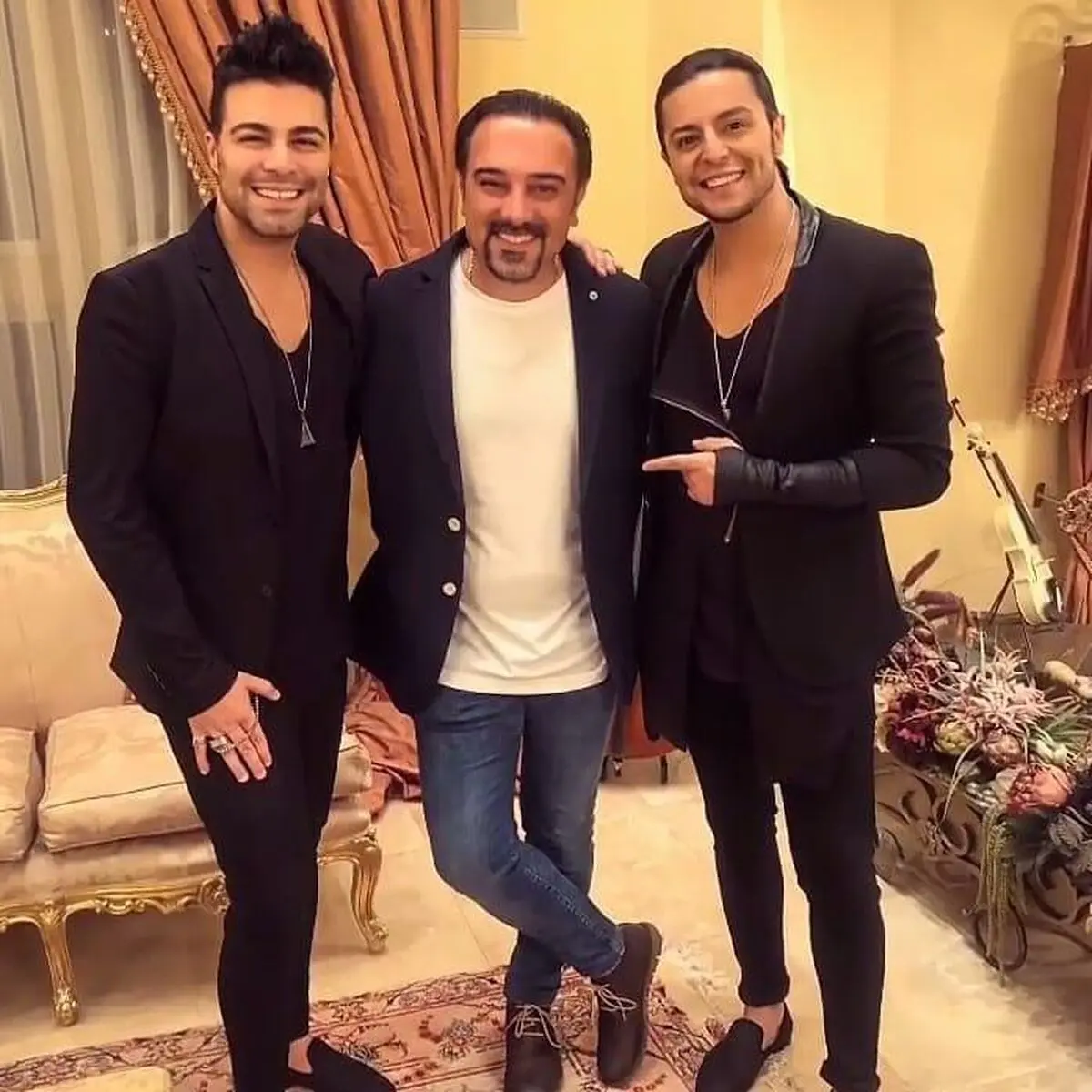 برزو+ارجمند