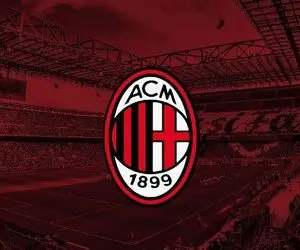 میلان بعد از ۱۰ سال قهرمان شد