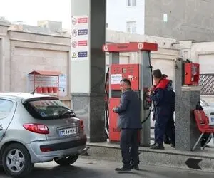 بنزین از اول مرداد گران می شود؟ نرخ سوم هر لیتر 10 هزار تومان؟