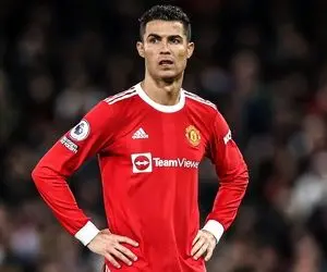 (عکس) حرکت زیبای رونالدو پس از هت‌تریک تاریخی