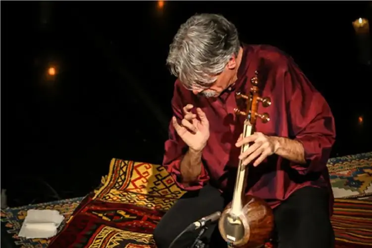 آواز سنتی/ایتالیایی ها با صدای کمان کلهر روحشان به پرواز در آمده