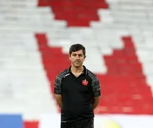 کریم باقری در پرسپولیس می ماند؟