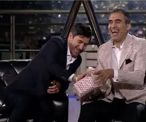 سکانس خندان/چه تیکه درسته ای انداخته عابدازاده به کریم باقری /میگه در این حد نیستی