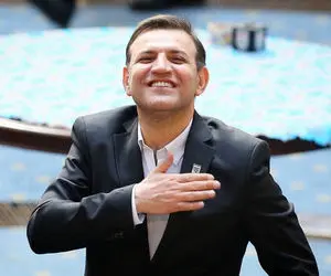  استعلام از دانشگاه شریف درباره پسرعموی عزیزی خادم