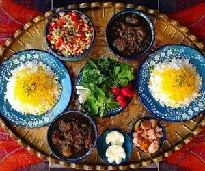 طرز تهیه خورشت قورمه سبزی مجلسی + فوت کوزه گری