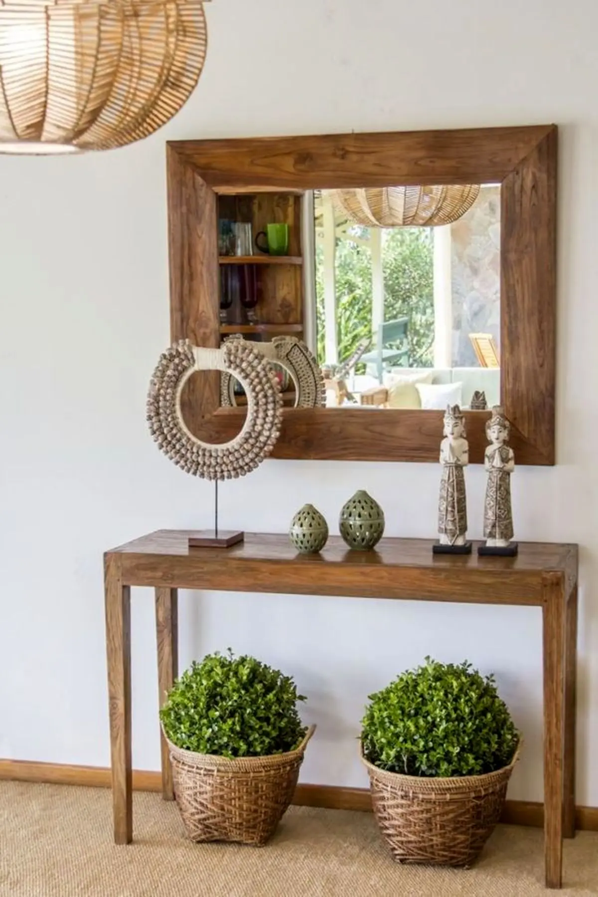 console-table-11