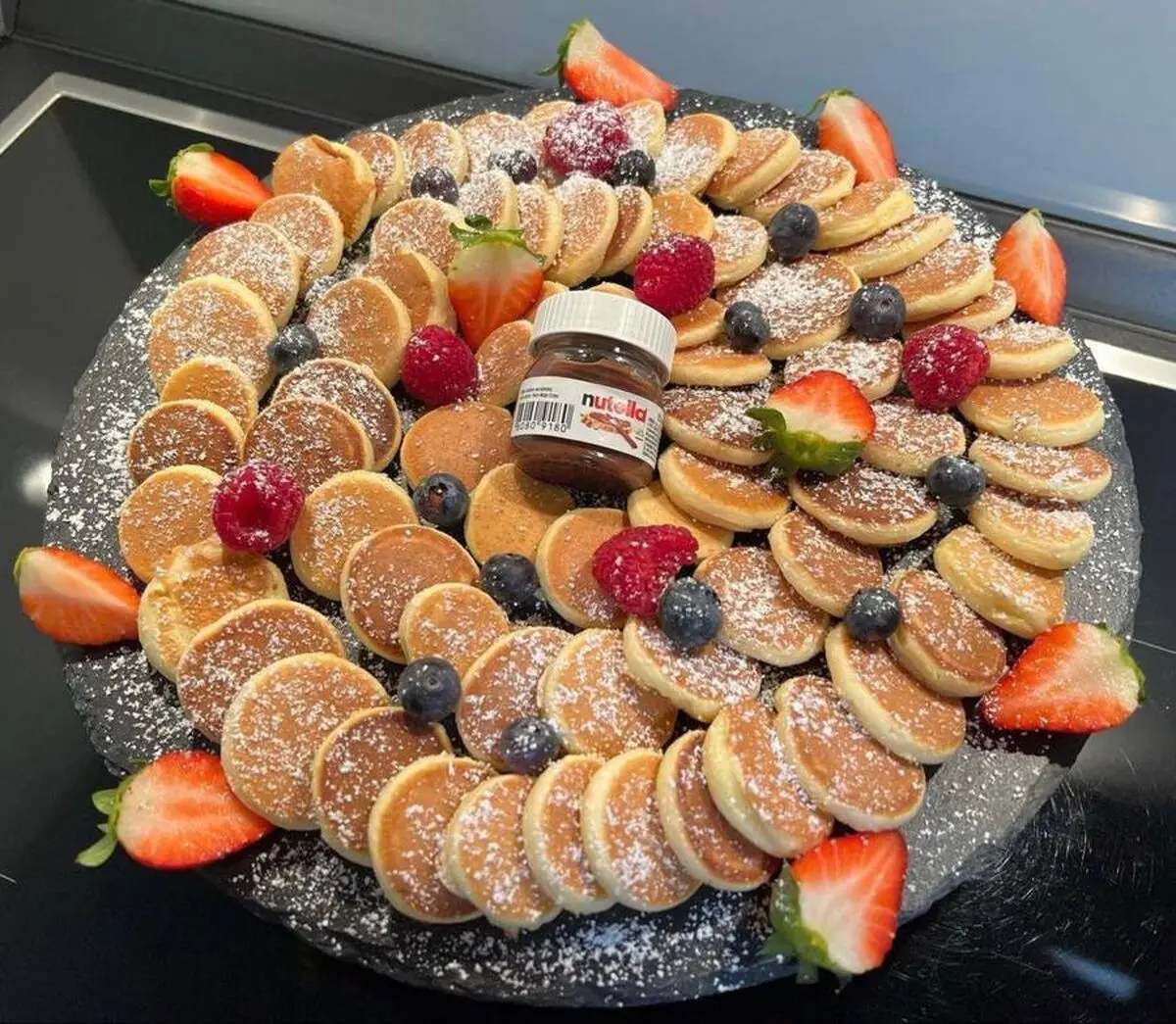 دیزاین سینی مزه عید