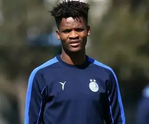 خط قرمز اندونگ روی حاشیه‌ها با حضو در تمرینات