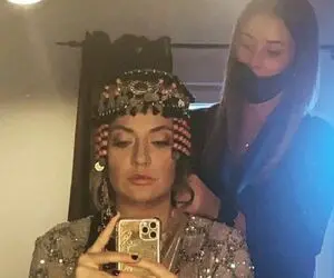 عکس مهناز افشار با لباس کردی غوغا کرد!