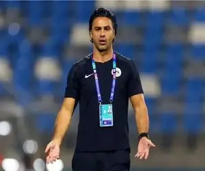 فرهاد مجیدی مقابل یاران عزت‌اللهی ۴ تایی شده و در آستانه اخراج است