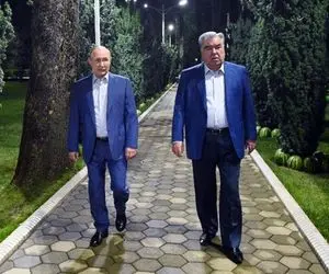 (ویدئو) دیدار پوتین با رئیس جمهور تاجیکستان با این تیپ خبرساز شد