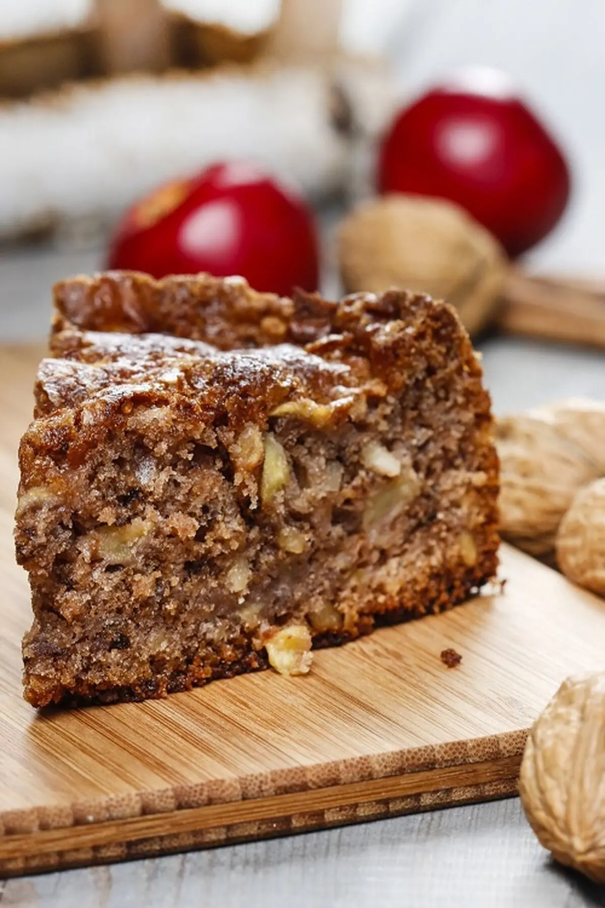 طرز تهیه کیک سیب و گردو 