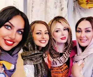 این دو خانم بازیگرن یا شاخ مجازی؟ لایو نیوشا ضیغمی و نفیسه روشن!