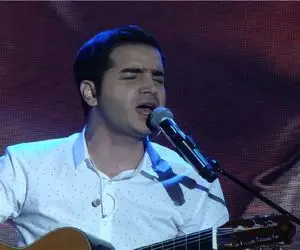 آواز احساسی/نشکن دلمو محسن یگانه کنسرتو به هق هق انداخته