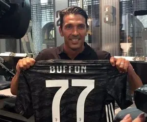 ژست جالب گلری که رحمتی عاشق اوست