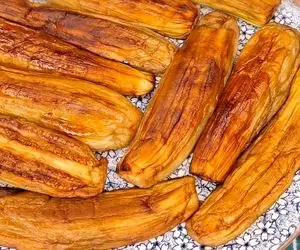 ترفندهای خانه داری؛ سرخ کردن بادمجان بدون جذب روغن هر کیلو فقط با یه قاشق