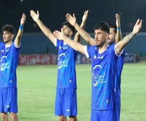 آمار عجیب سرخابی‌ها؛ استقلال ۳ سال جوانتر از پرسپولیس