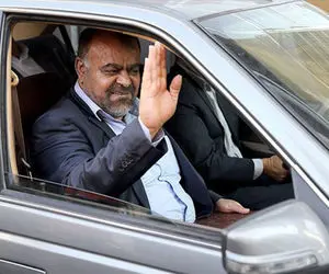 رستم قاسمی از دولت می‌رود؟