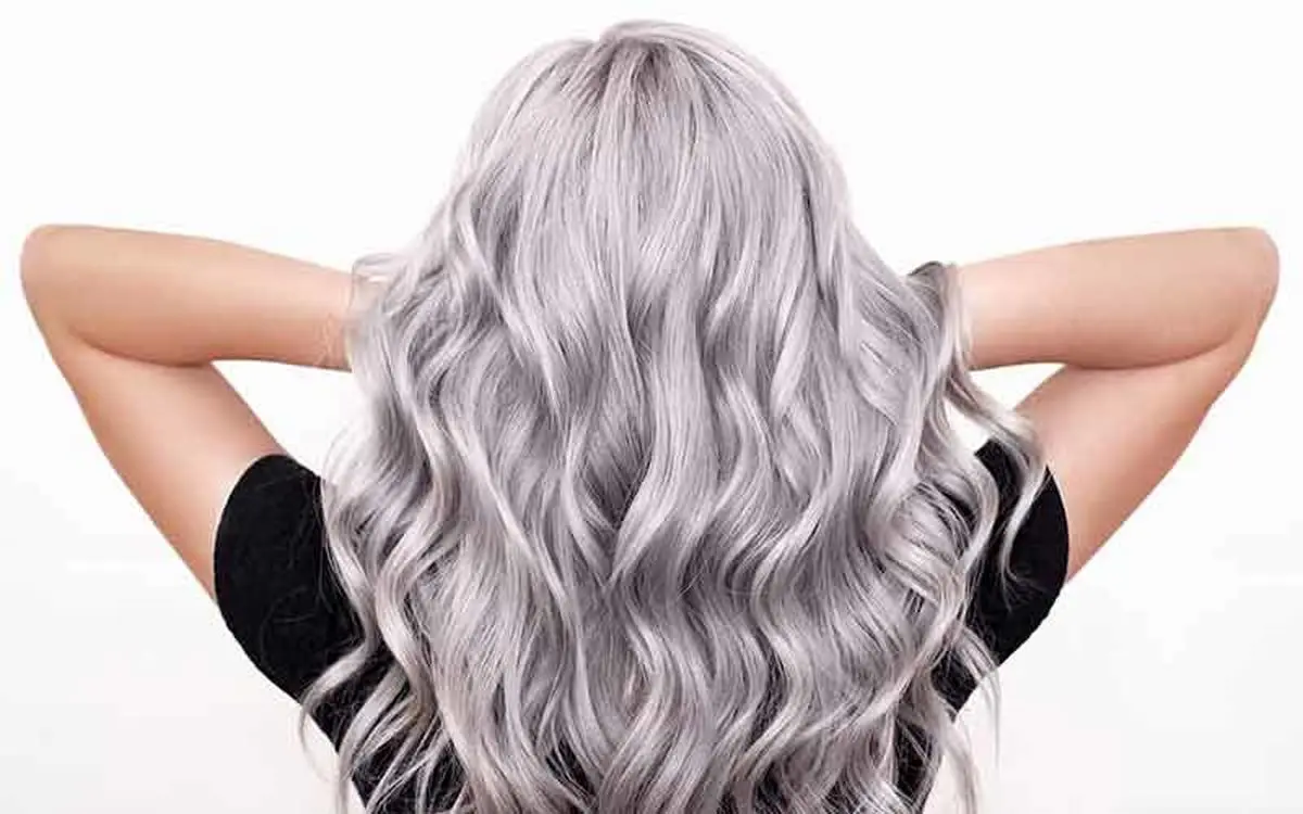 بلوند پلاتینی و نقره_ای