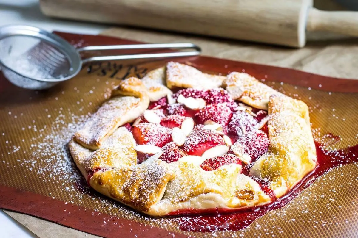 Strawberry-galette-4