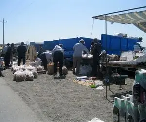 تعطیلی بازار هفتگی ملکان به علت شیوع کرونای انگلیسی