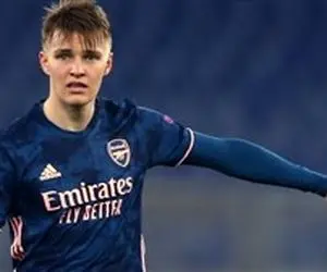 فیکس بازی کردن اودگارد در آرسنال اشتباه است