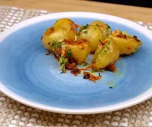 آموزش آشپزی؛ ترکیب سیب زمینی و پیاز که خوشمزه تر از گوشت